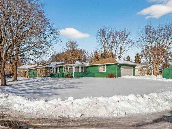 10825 Butternut St NW, Coon Rapids, MN 55448