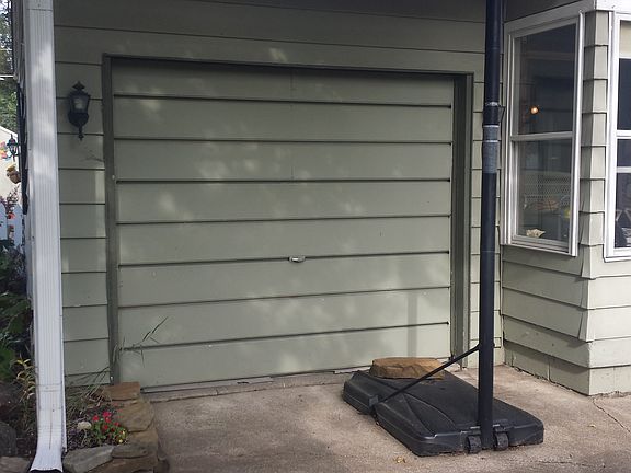 3rd image of 5255 Crittenden Ave