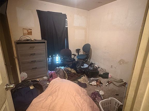 2nd image of 2336 Talco Dr