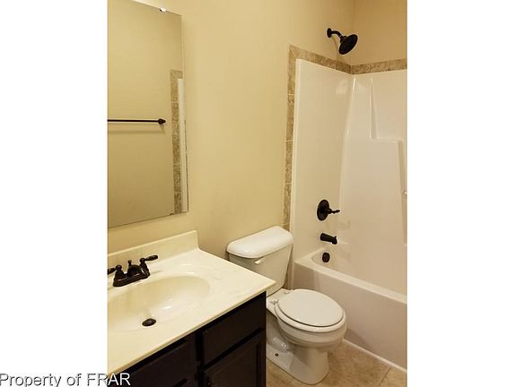 5th image of 317 Yellowfoot Dr