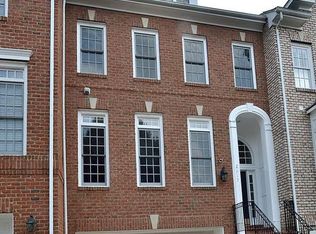 2317 Sawtooth Oak Ct, Vienna, VA 22182