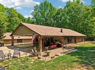 241 Busbin Rd, Fayetteville, GA 30215
