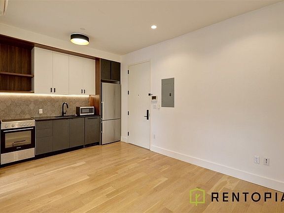 2nd image of 54 Troutman St #2L