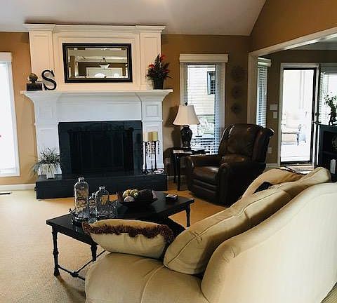 Upstairs Great Room