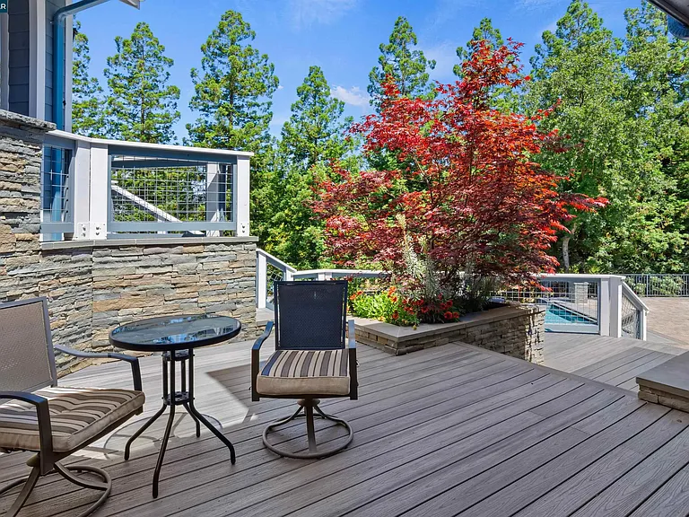 2324 Saddleback Dr — Photo 77