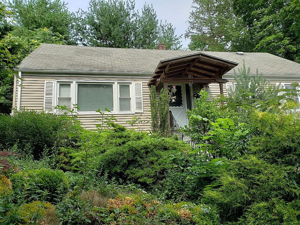 1st image of 310 Cooper Ave