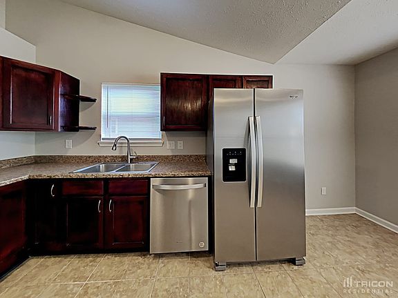 5th image of 3726 Bonn Blvd