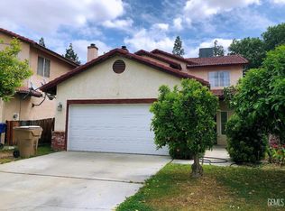2812 Pecangrove Dr, Bakersfield, CA 93311