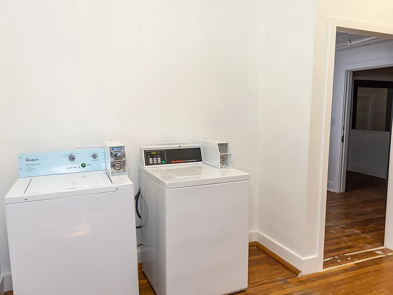 305 Todd St NW #210 — Photo 12
