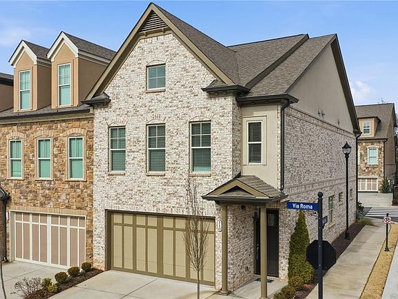 3rd image of 110 Via Roma