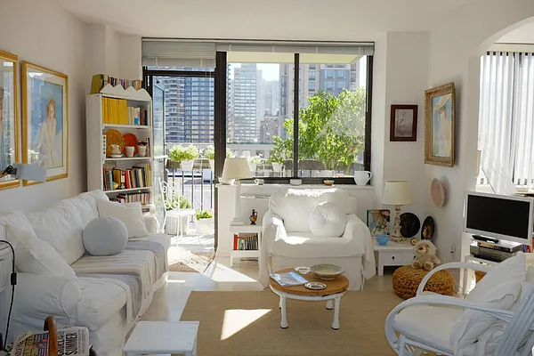 Rented by Keller Williams NYC | media 6