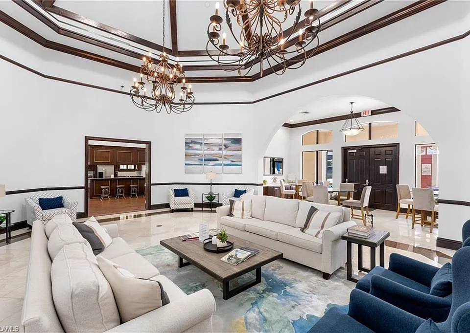 12970 Positano Cir #101