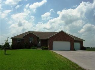 4248 S 140th Rd, Bolivar, MO 65613
