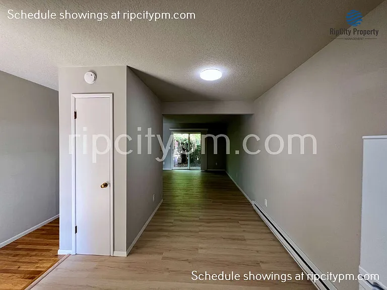 21723 SE Alder Dr #5 — Photo 5