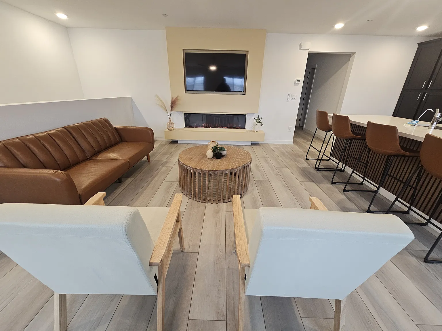 9489 Sky Pointe Drive - 9489 Sky Pointe Dr (Townhome) — Photo 4