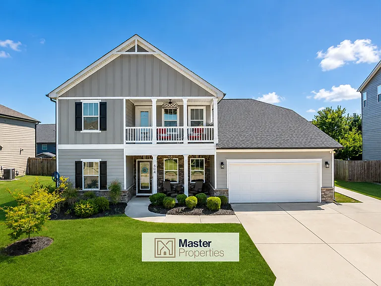 404 Cattail Hollow Way — Photo 1