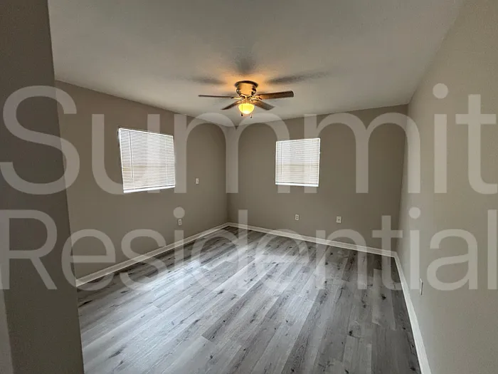 4420 Bass St — Photo 6