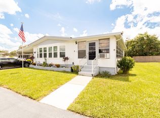40 Lake Charlotte Dr E, Winter Haven, FL 33880