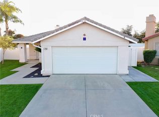 7748 Morningside Ln, Highland, CA 92346