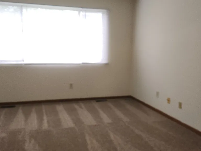 1269 Getzelman Dr #1E — Photo 4