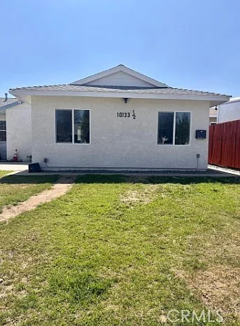 1 bed, 400 sqft, $1,925 — Photo 2