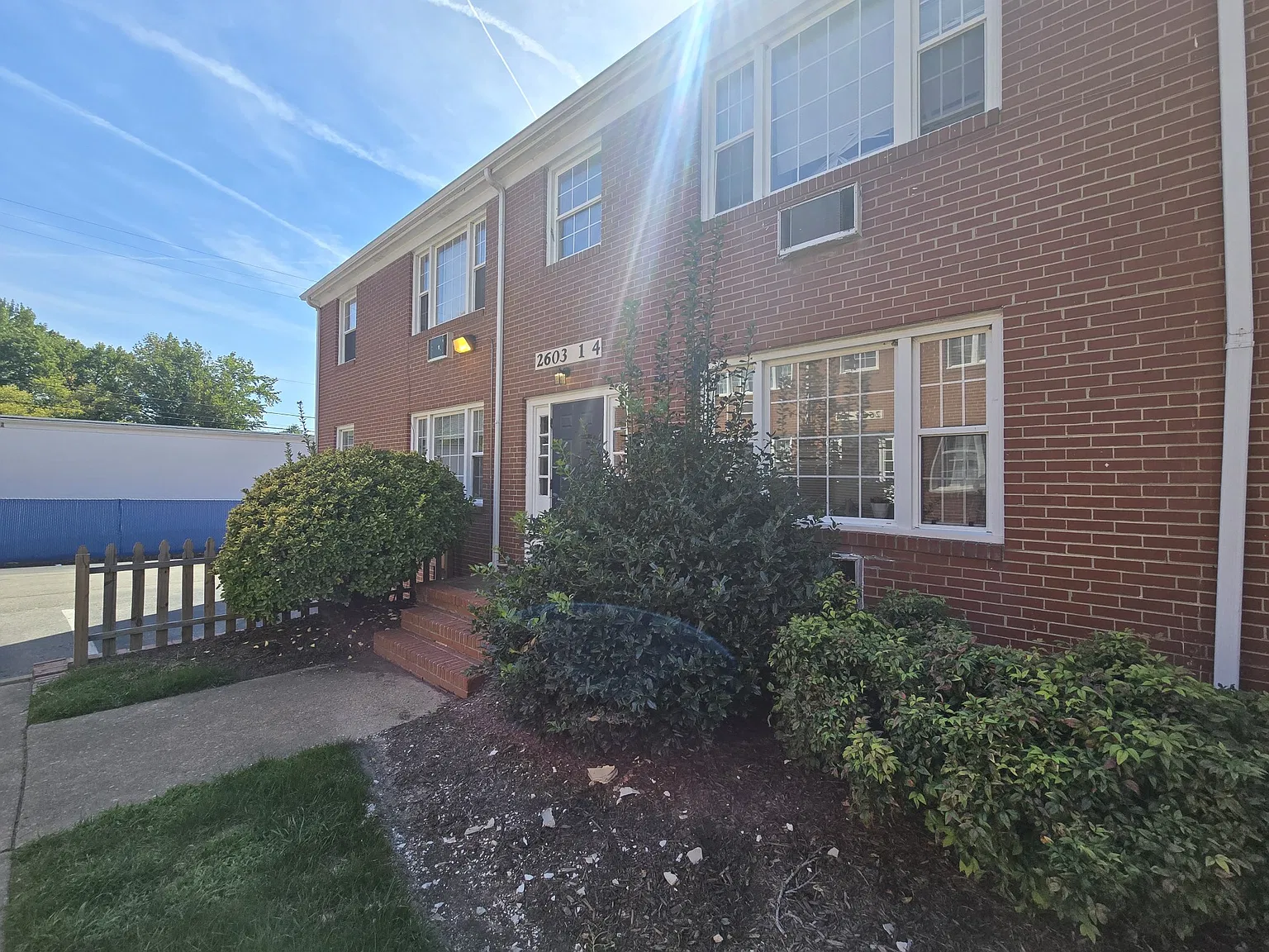 2 bed, 650 sqft, $995 — Photo 3