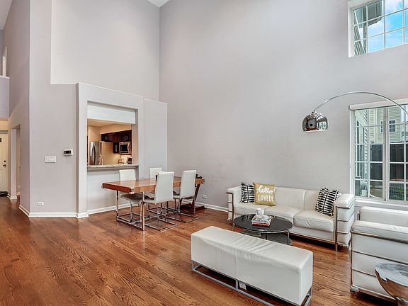 5th image of 2069 Cambria Ct