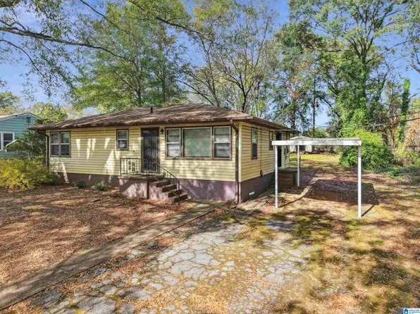 2321 Circle Dr, Bessemer, AL 35023