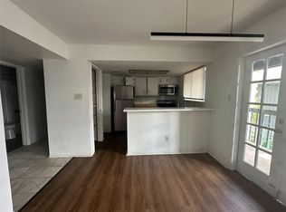 9009 Richmond Ave APT 407, Houston, TX 77063