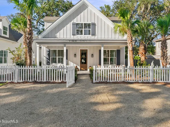262 Menendez Ave, Saint Simons Island, GA 31522