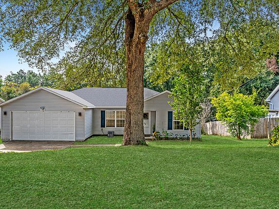 2nd image of 124 Lonnie Jack Dr
