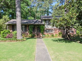 1362 Anglewood Dr, Vestavia, AL 35216