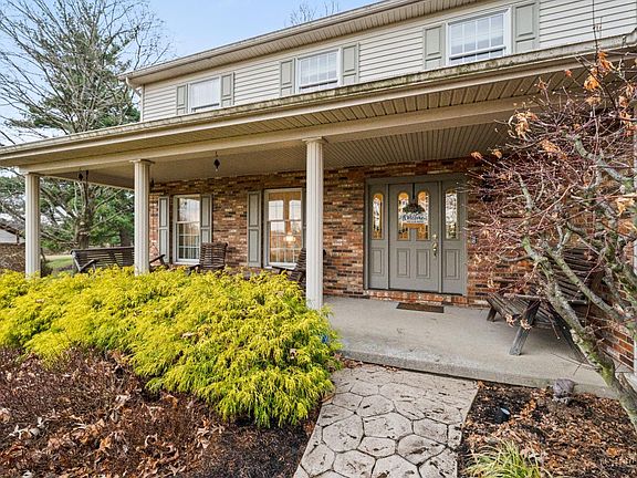 2nd image of 6707 Weiss Rd