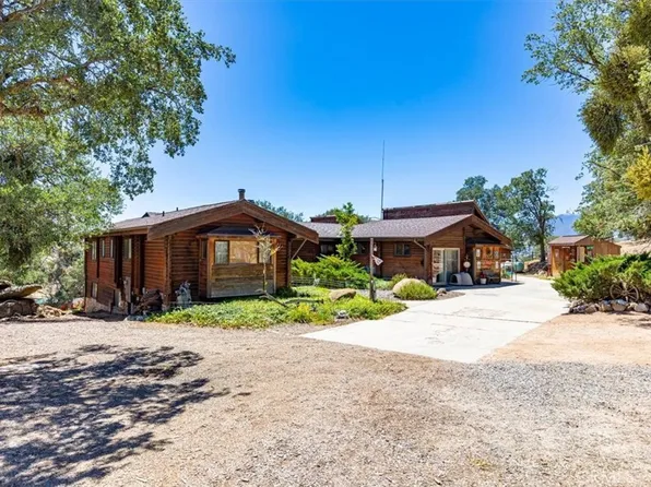 24087 Clover Spring Rd, Tehachapi, CA 93561