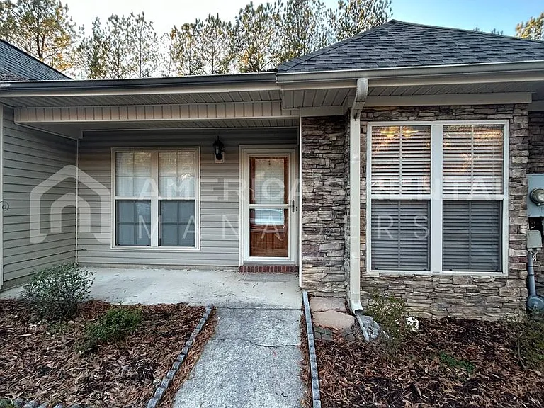 5623 Colony Ln — Photo 1