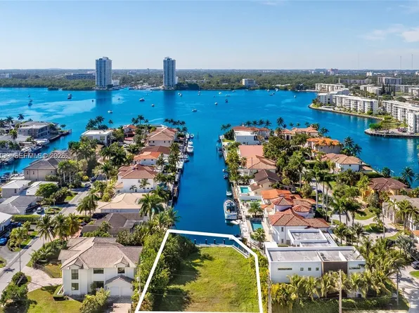 17050 NE 35th Ave, North Miami Beach, FL 33160