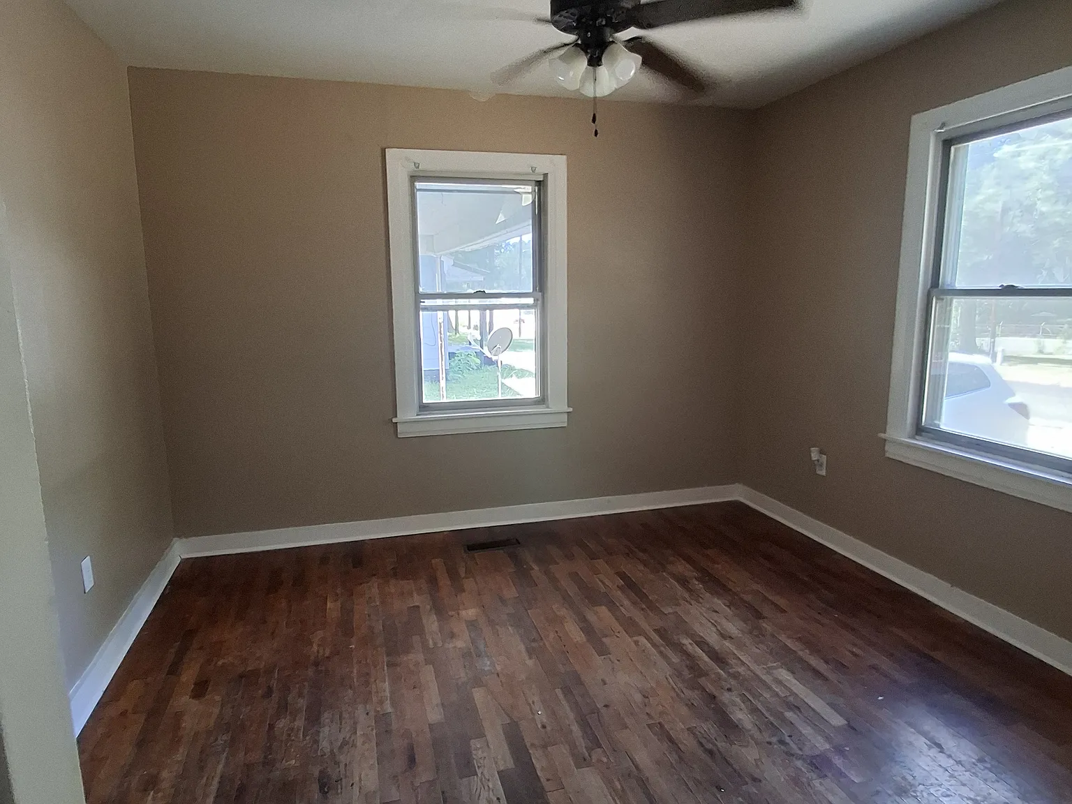 2 bed, 776 sqft, $800 — Photo 3