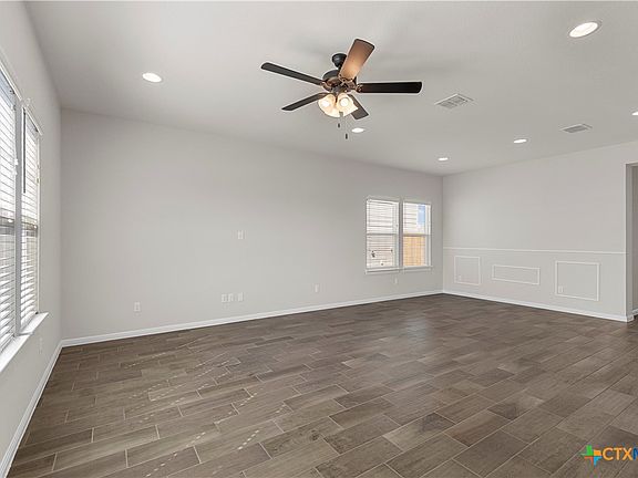 5th image of 121 Horsemint Way