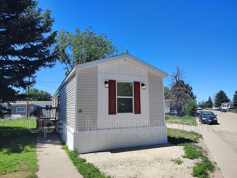Scottsbluff Estates Mobile Home Community — Photo 2