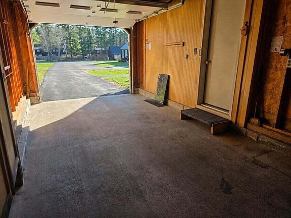 5th image of 38 Cluf Bay Road #38