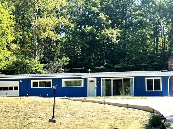 34 Briarwood Dr, Athens, OH 45701