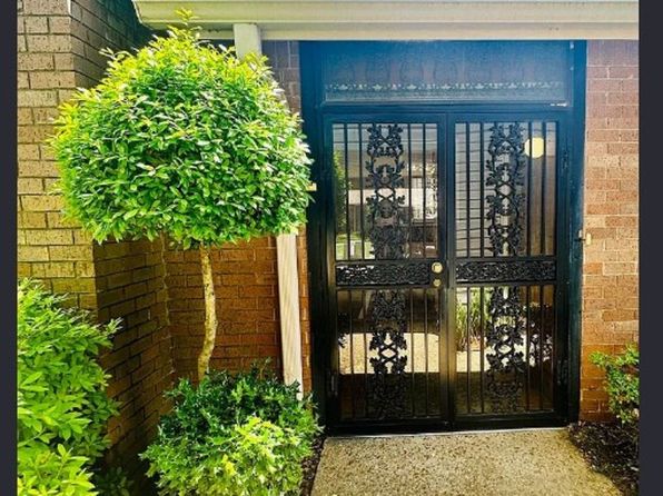 2705 Greenbriar Dr APT B