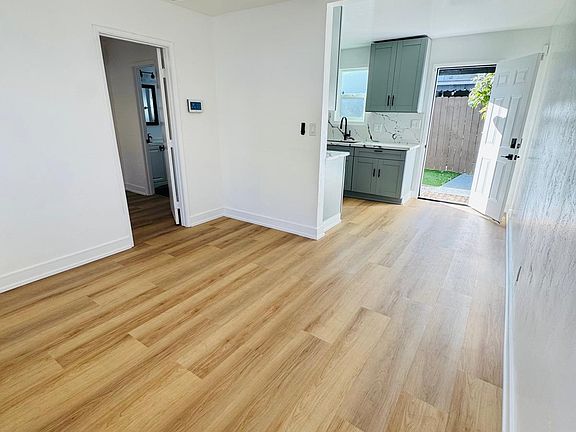 5th image of 4267 33rd St #B