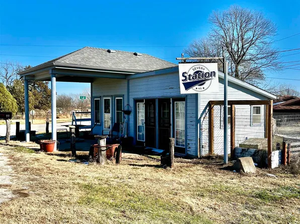 99 S Rd, Severy, KS 67137