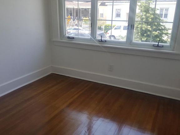 2nd Floor foyer entrance