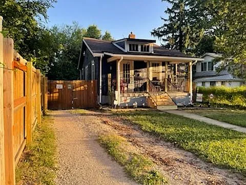 4029 E 68th Ter Photo 1