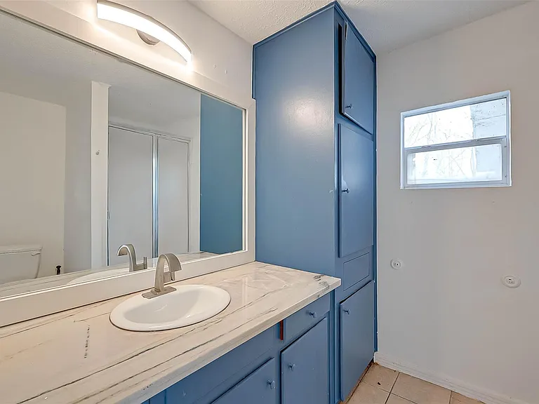 2111 Rosemead Dr #B — Photo 6