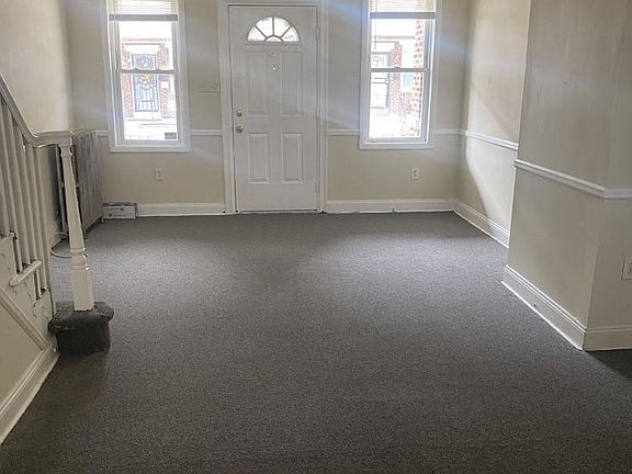 2nd image of 2117 Anchor St