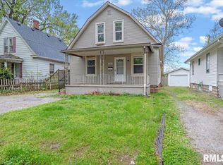 1040 W Calhoun Ave, Springfield, IL 62702