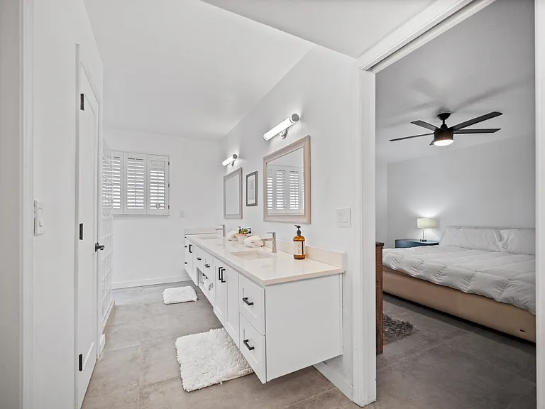 5798 E Paseo Cimarron — Photo 26